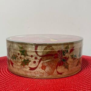 Members Mark Wired Ribbon Bells and Holly 55 yards NWT